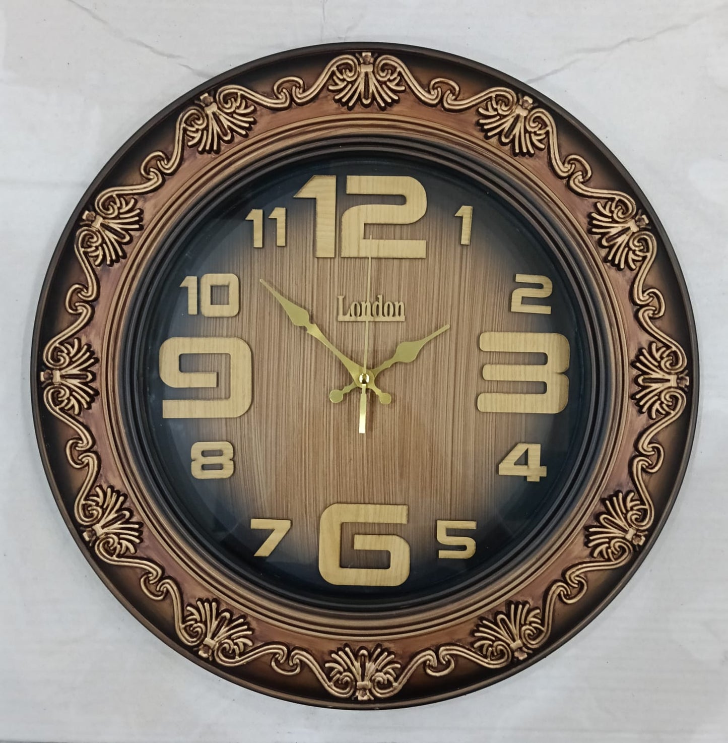 London Elegance Wall Clock