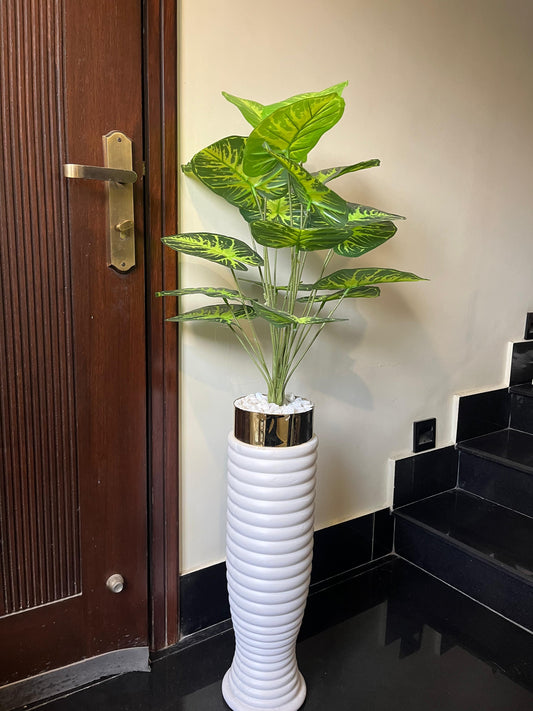 Variegated Elegance Vase