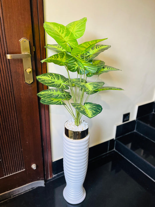 Variegated Elegance Vase